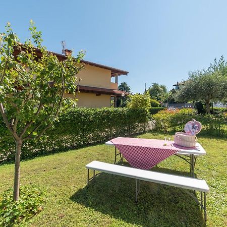 La Feriolina - Appartamento Al Lago Con Giardino Privato Baveno Exterior photo